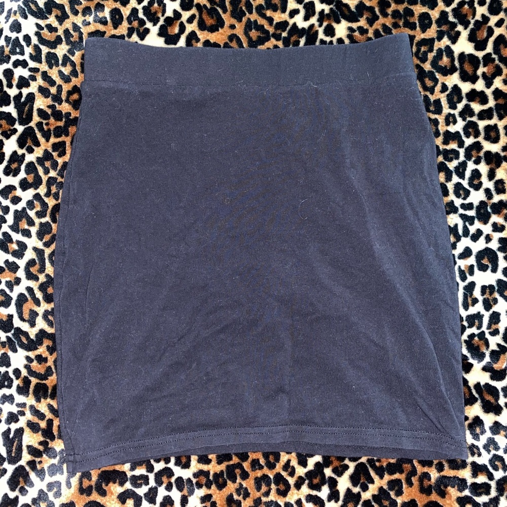 mini skirt !!